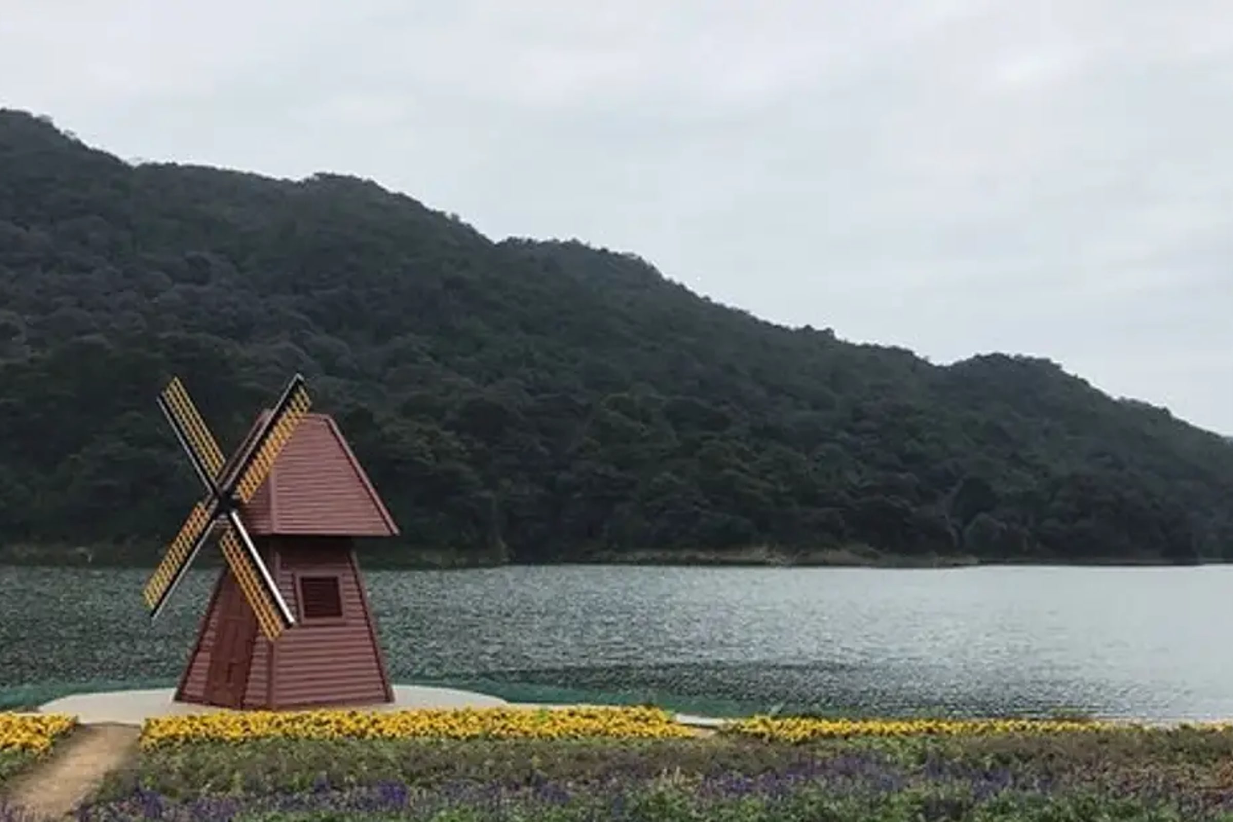 Private Day Trip to Shimen National Park and Conghua Hot Spring from Guangzhou